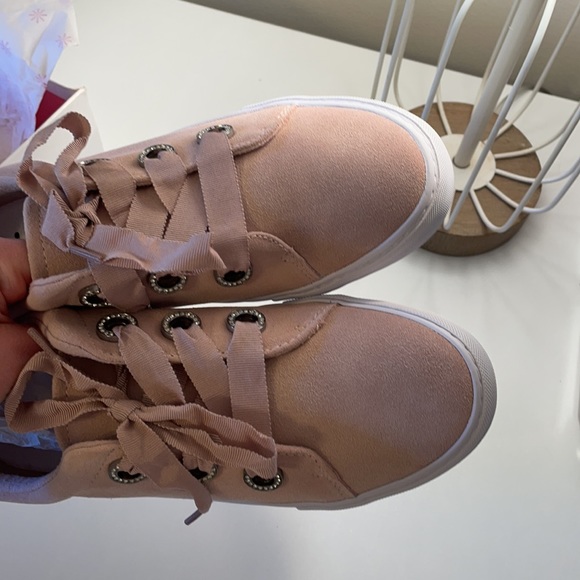 NWT ISAAC MIZRAHI LIVE LIGHT PINK SUEDE CASUAL SNEAKERS - WOMENS 9 - Picture 9 of 10